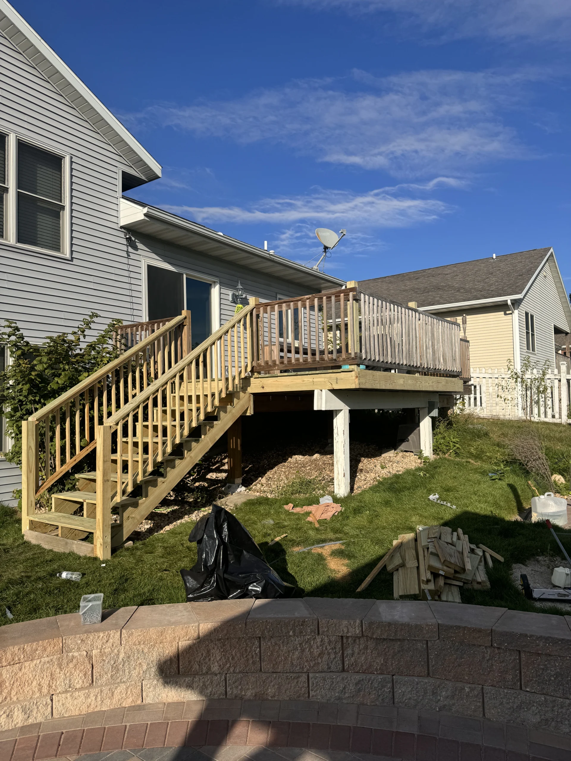 Custom deck construction Milwaukee Waukesha County - Professional outdoor living installation