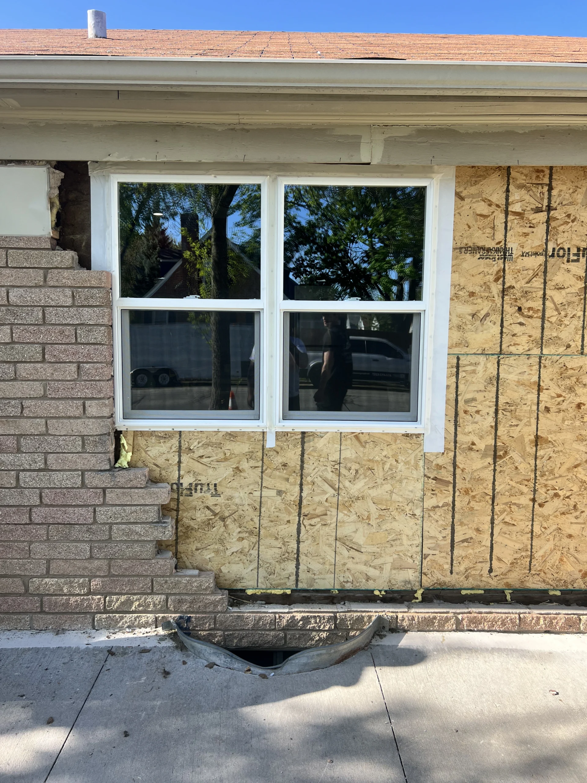 Window installation services Milwaukee
