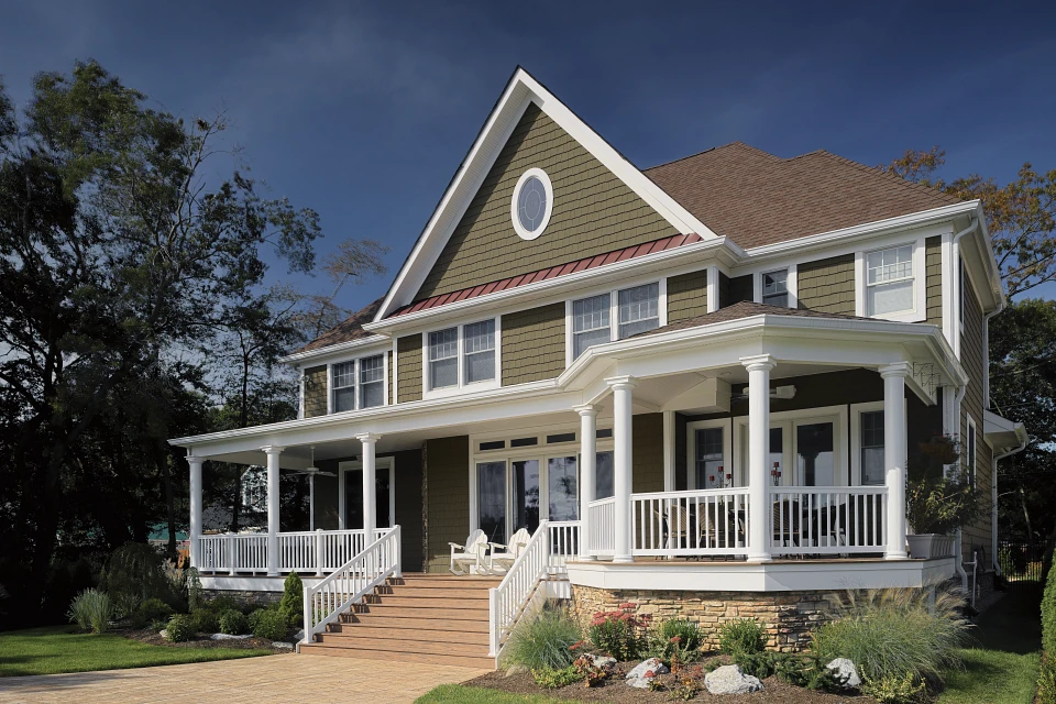 CertainTeed Cedar Impressions shake-style siding on a home