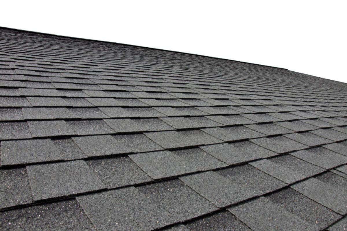 Average commercial roof life and maintenance Milwaukee Wisconsin